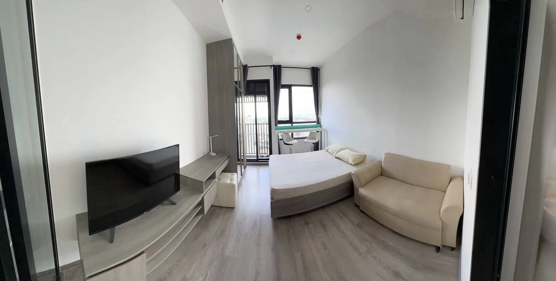 1 Bedroom condo in Knightsbridge Prime Onnut