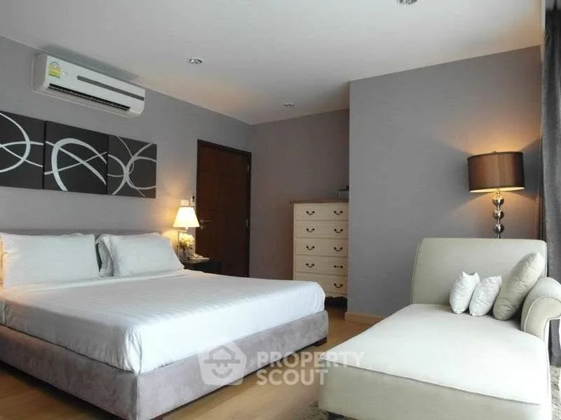 1 Bedroom condo in Sathorn Gardens