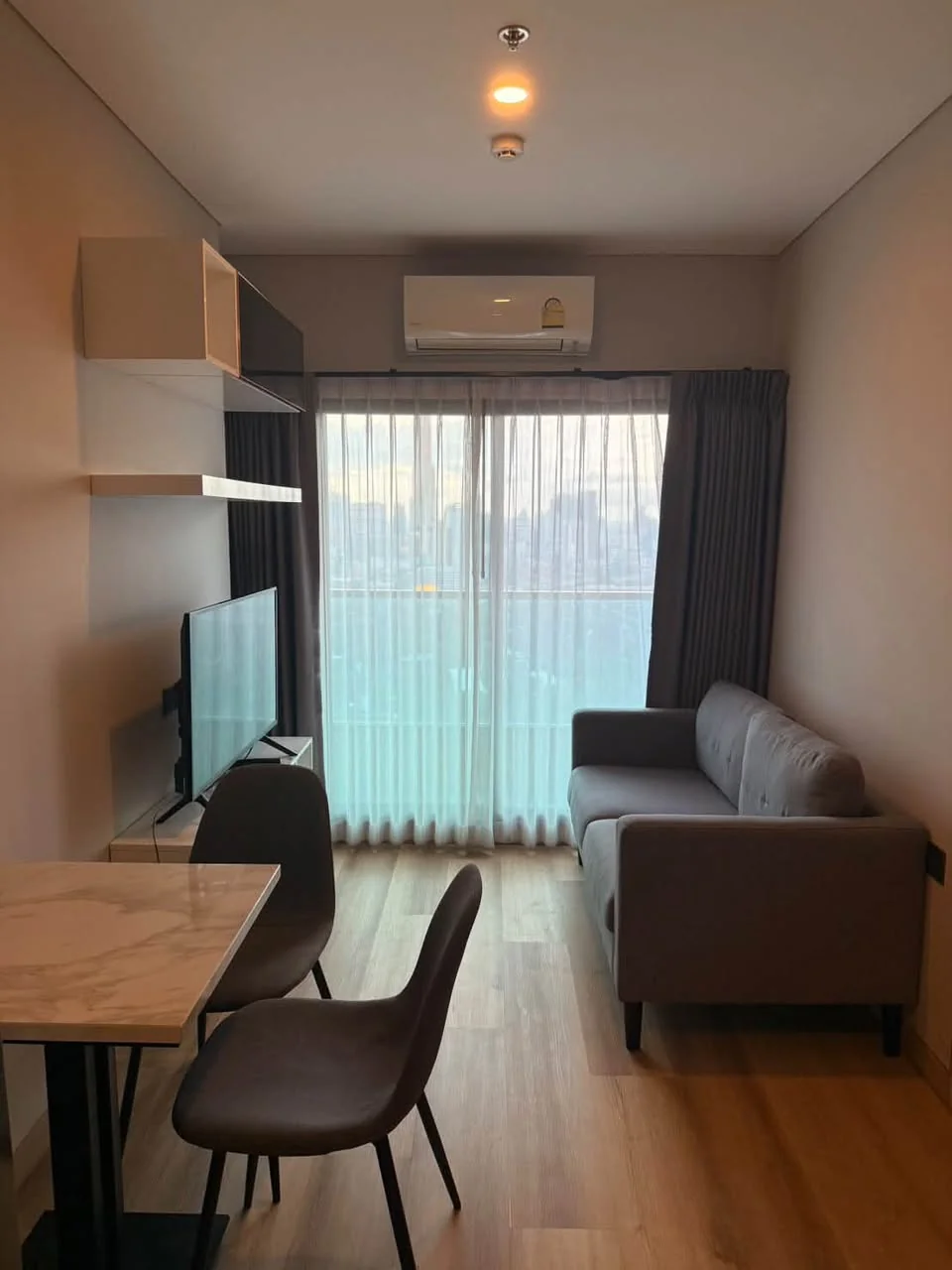 1 Bedroom condo in Lumpini Suite Phetchaburi-Makkasan