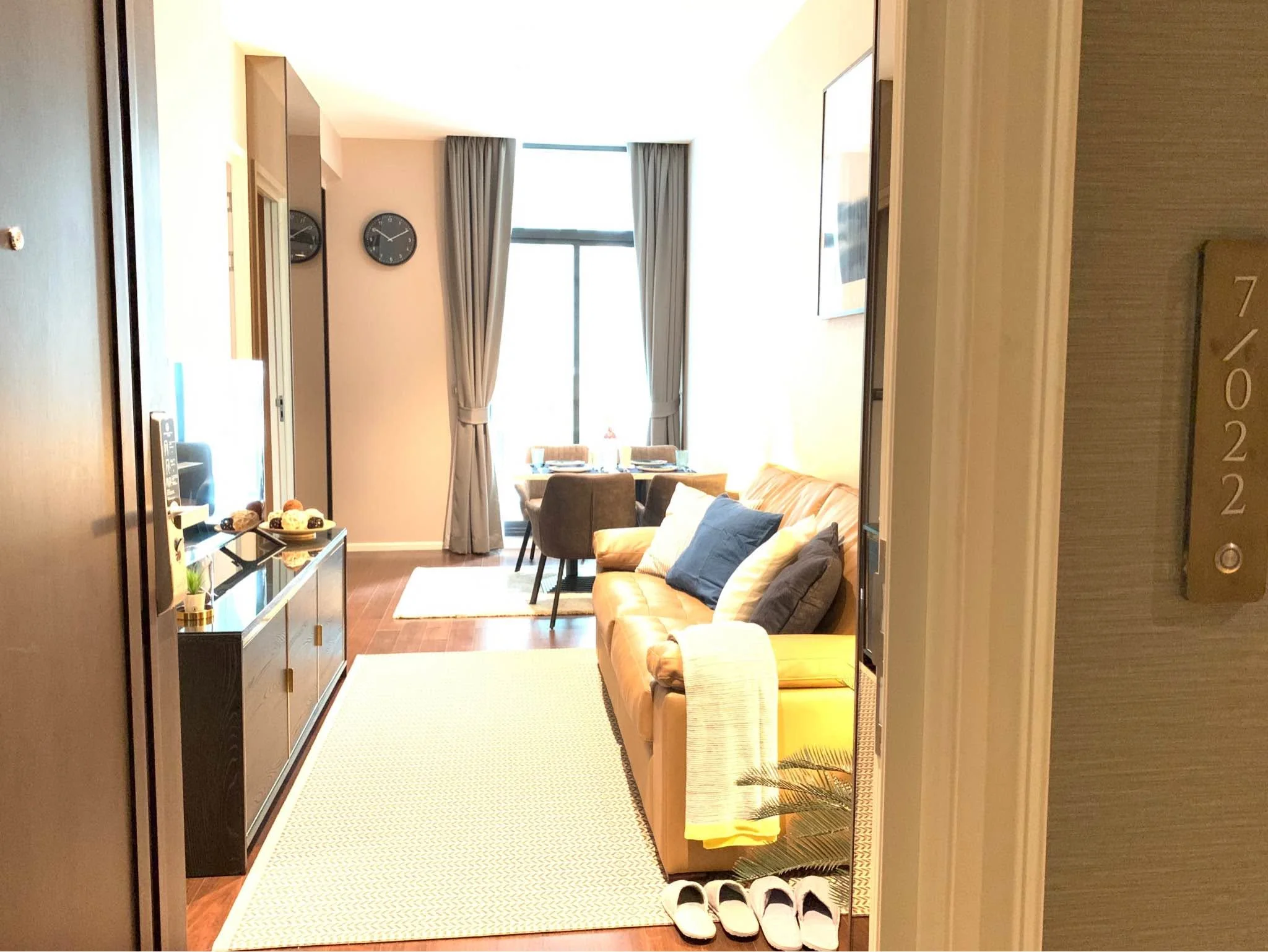1 Bedroom condo in The Diplomat 39