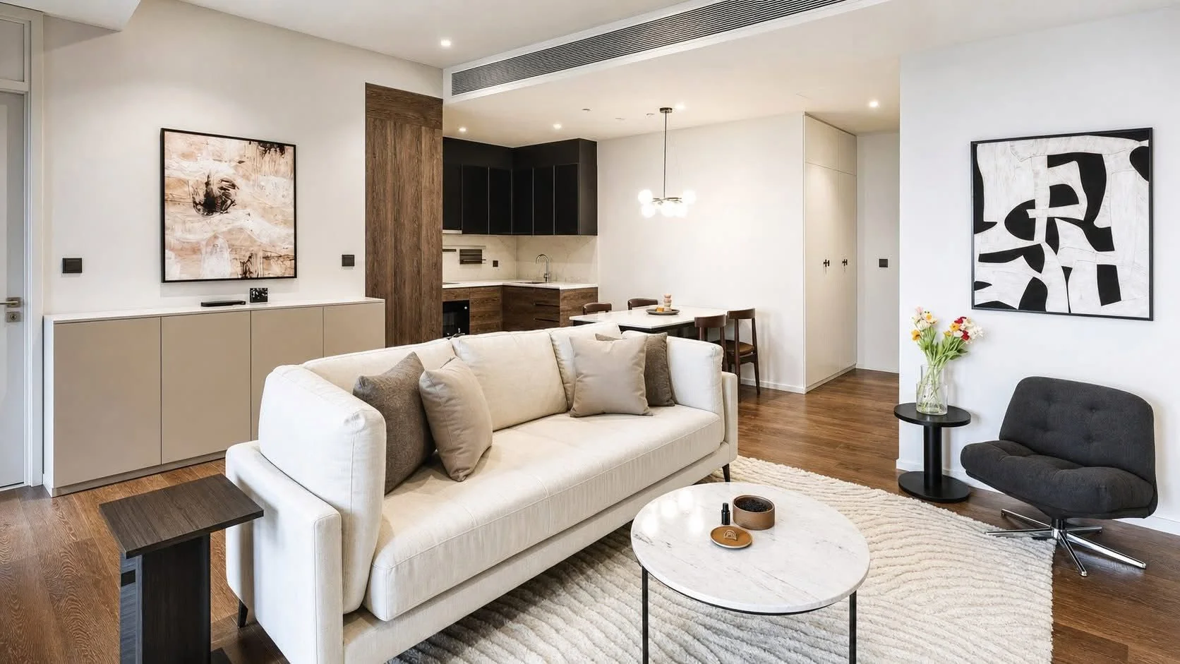 2 Bedroom condo in Muniq Langsuan