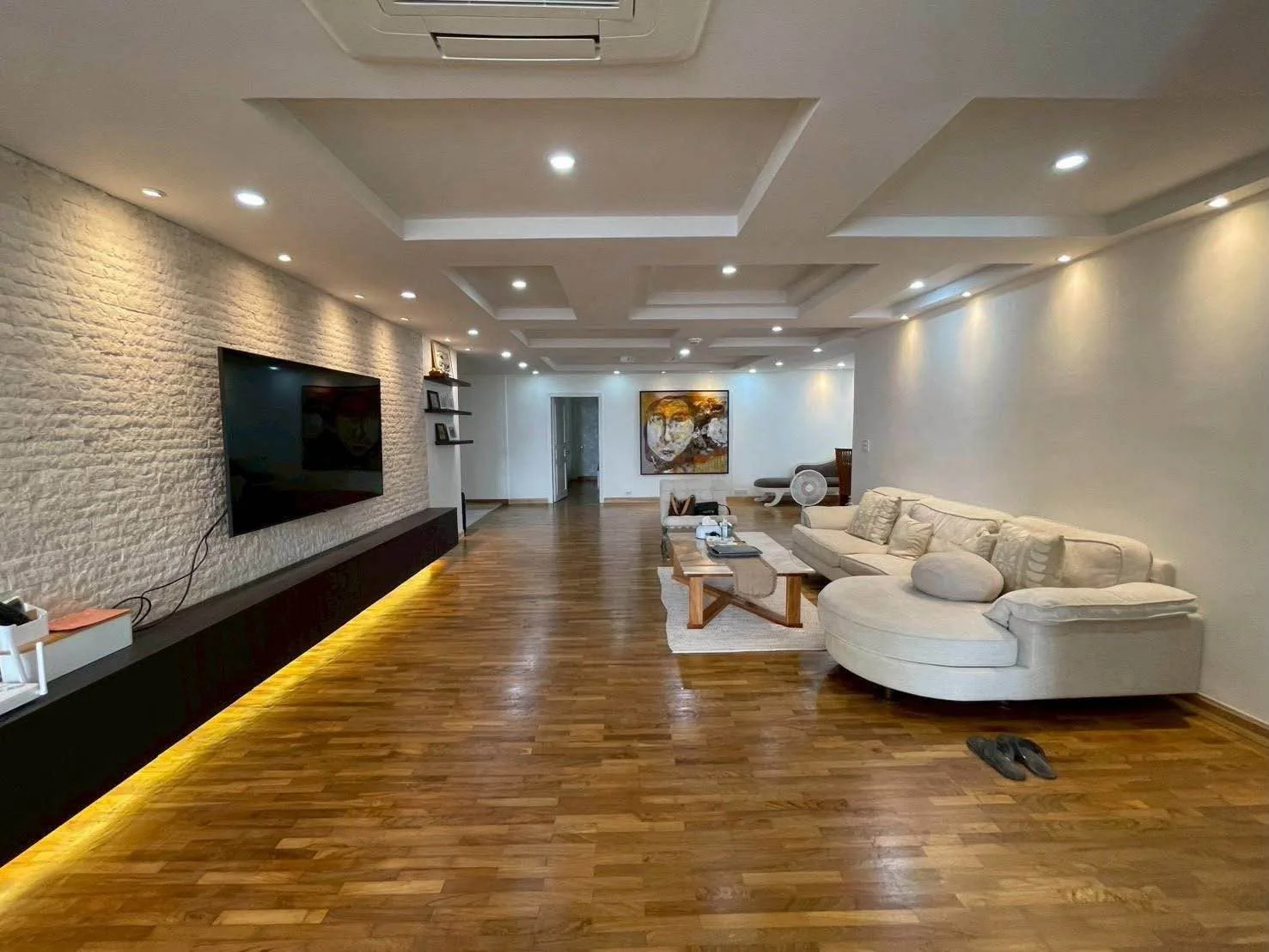 3 Bedroom condo in President Park Sukhumvit 24