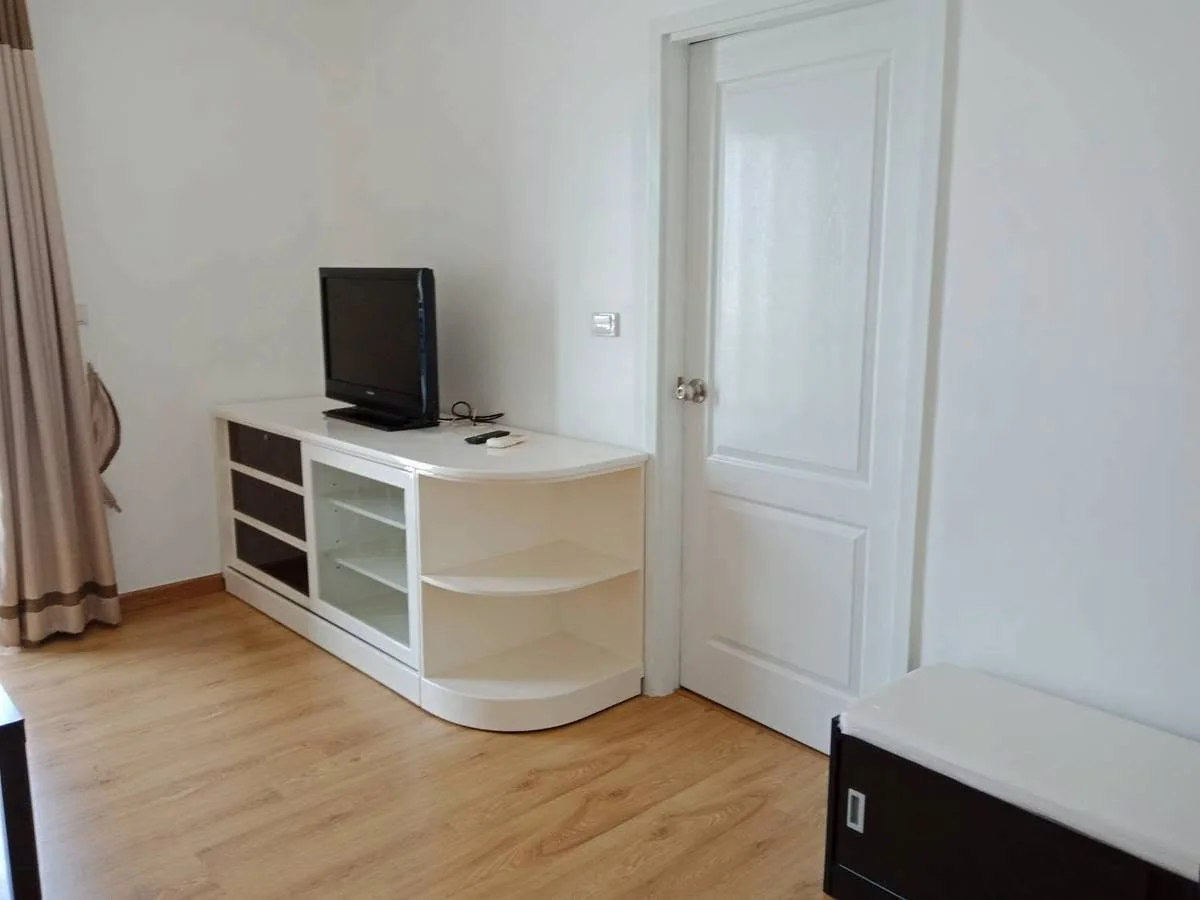 1 Bedroom condo in Hive Sathorn