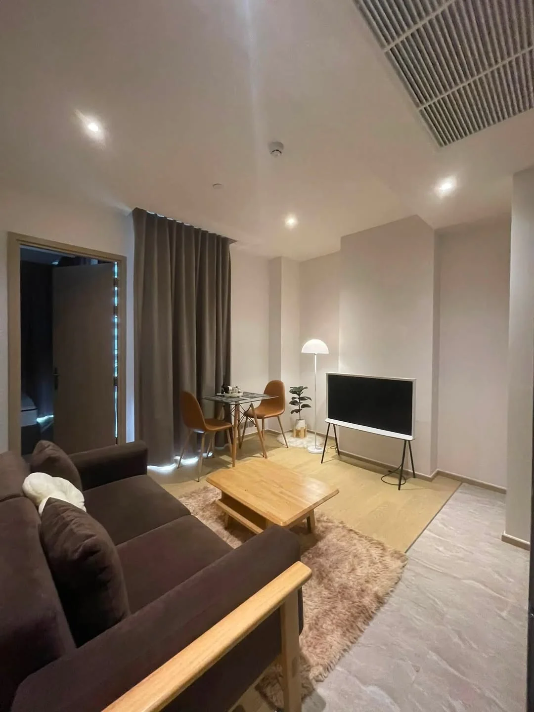 1 Bedroom condo in ASHTON Asoke-Rama 9