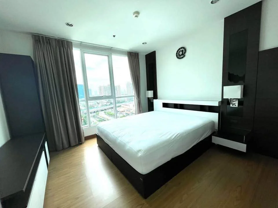 1 Bedroom condo in The Complete Narathiwat