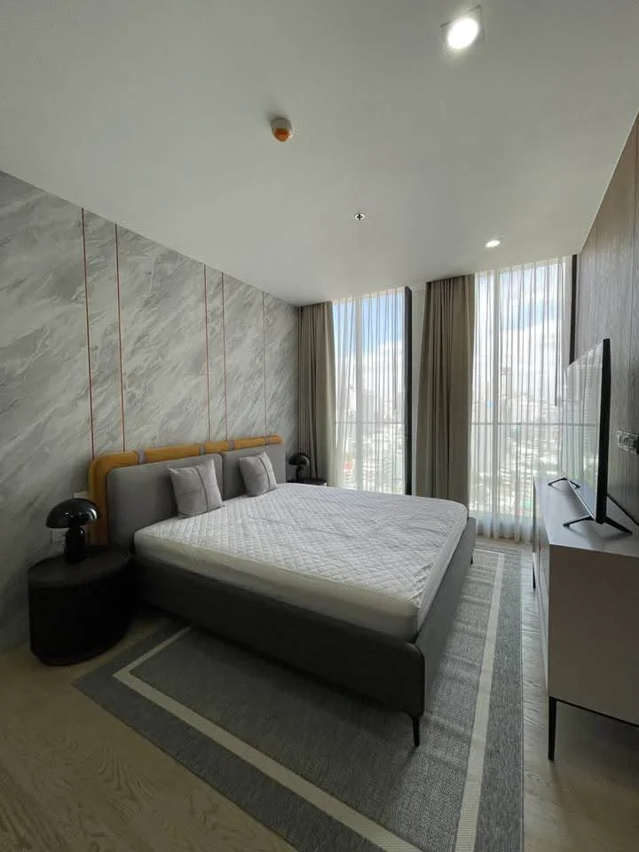Studio condo in Rende Sukhumvit 23