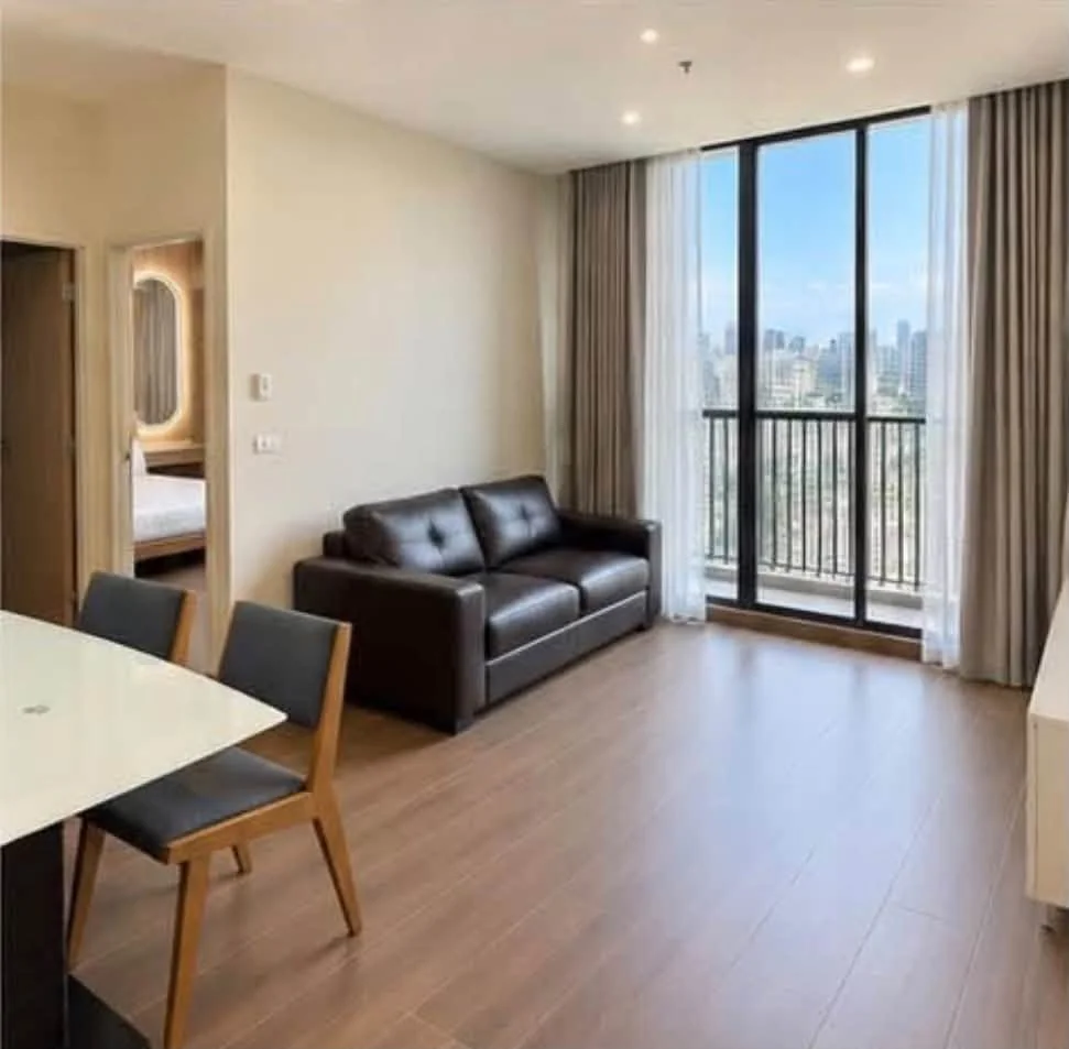 2 Bedroom condo in Noble ReD