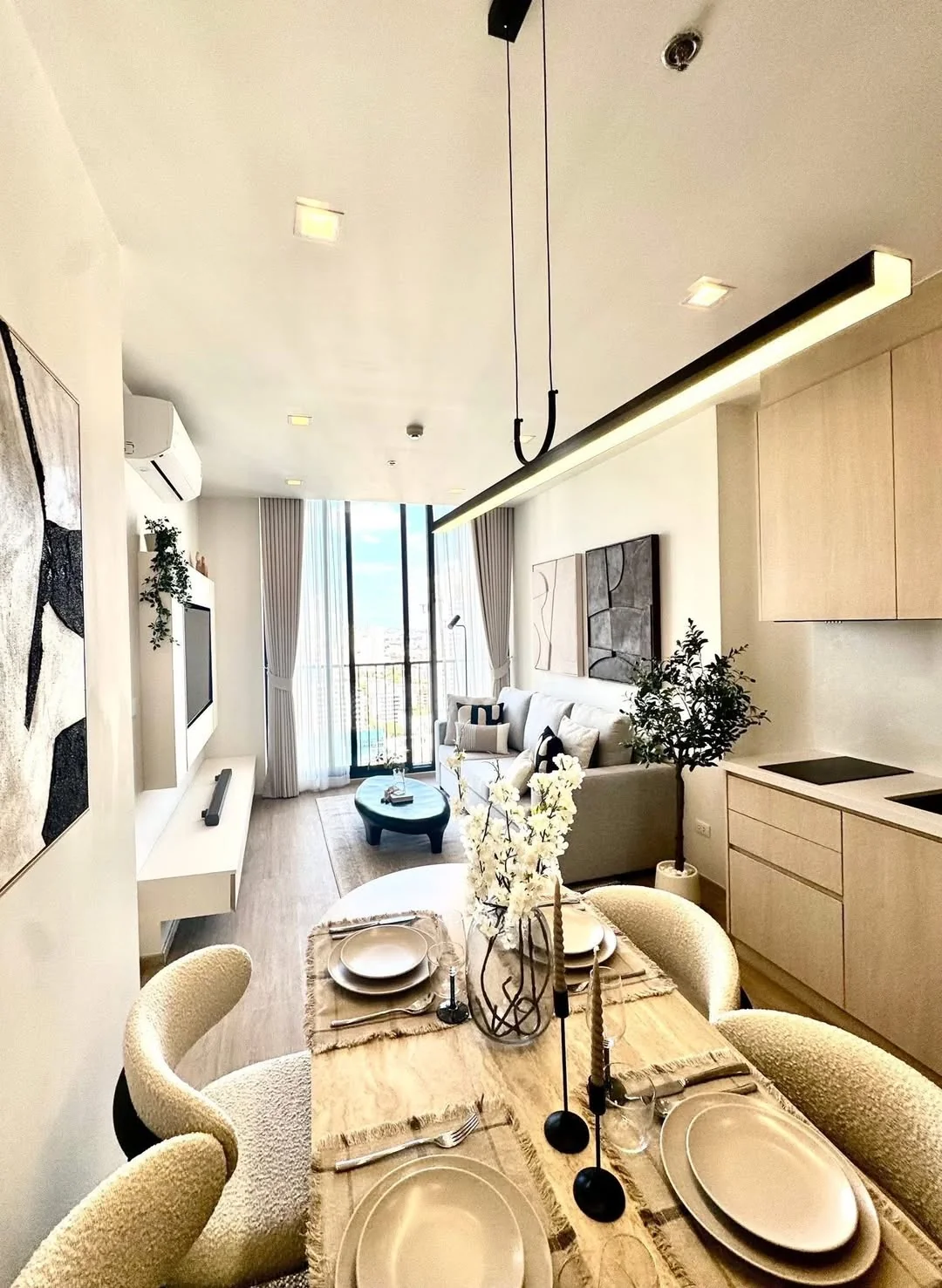 2 Bedroom condo in Noble State 39
