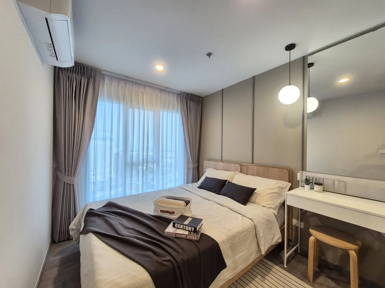 1 Bedroom condo in Regent Home Bangna