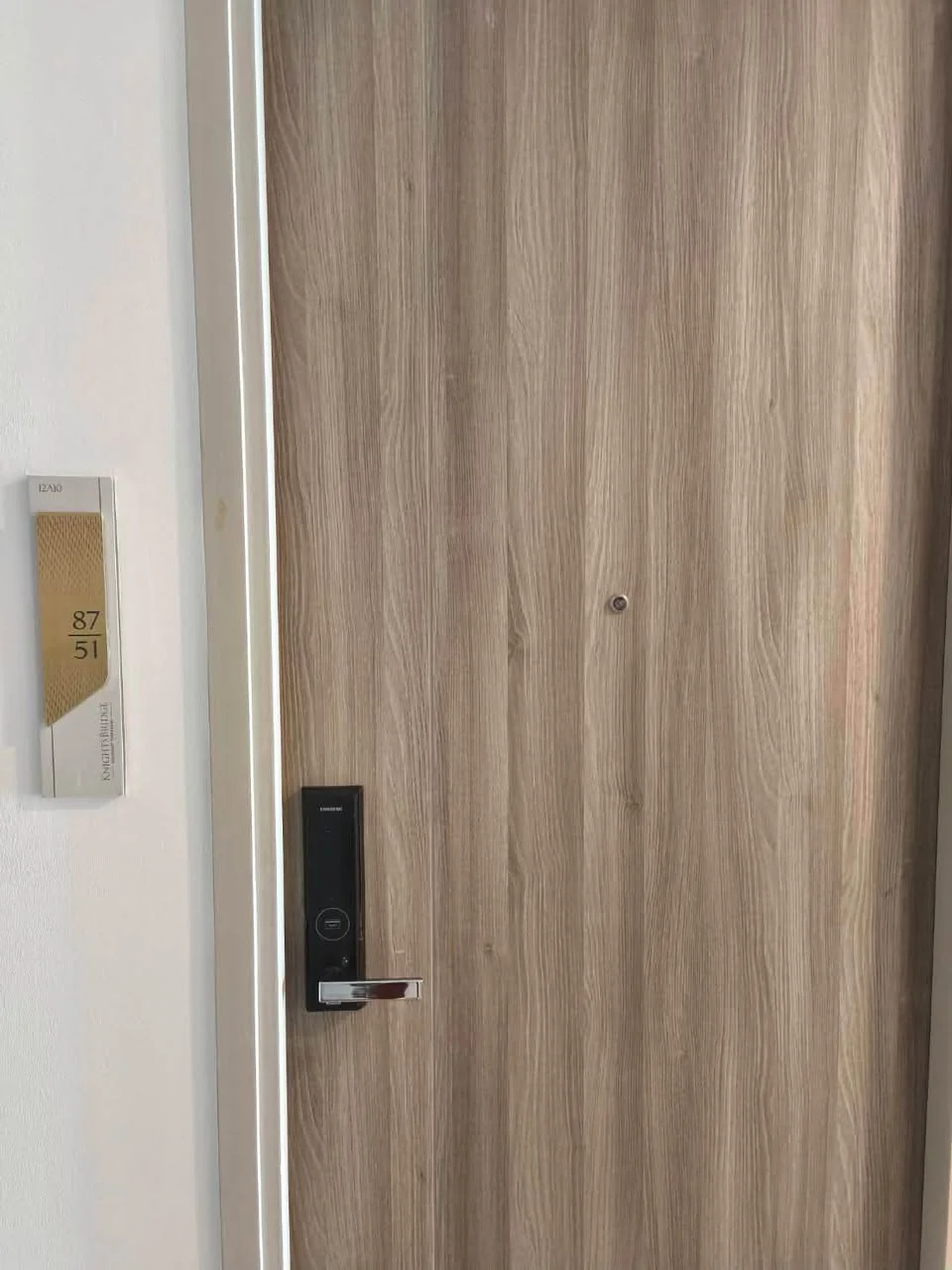 Studio condo in KnightsBridge Sukhumvit-Thepharak