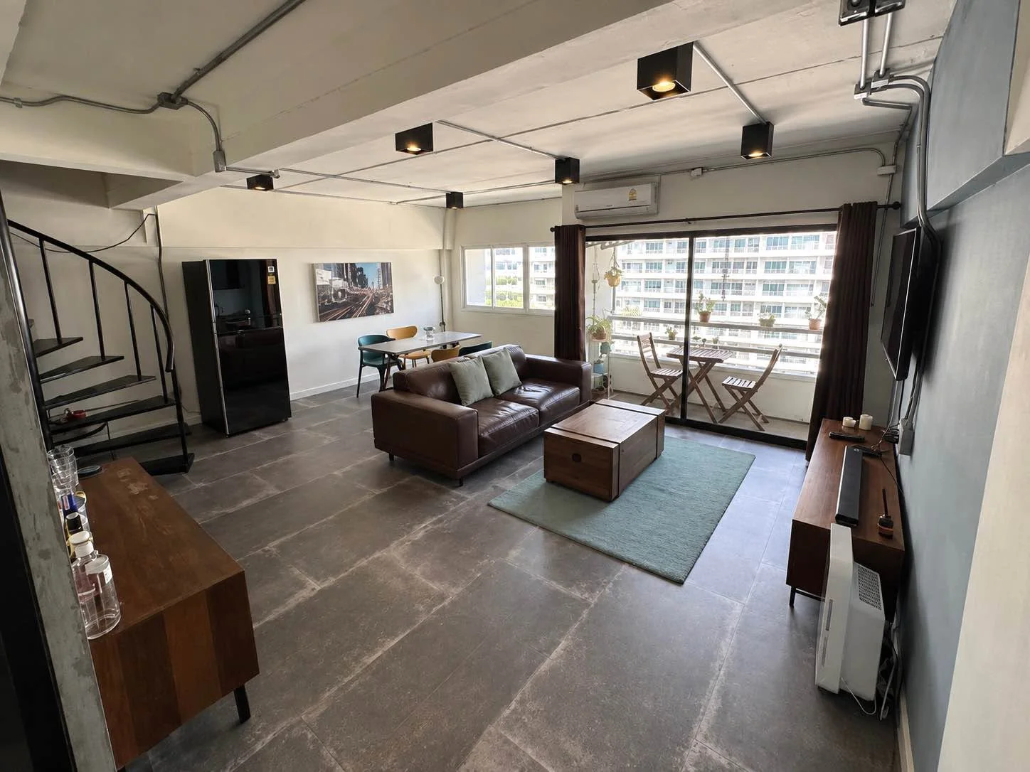2 Bedroom condo in Thonglor Tower