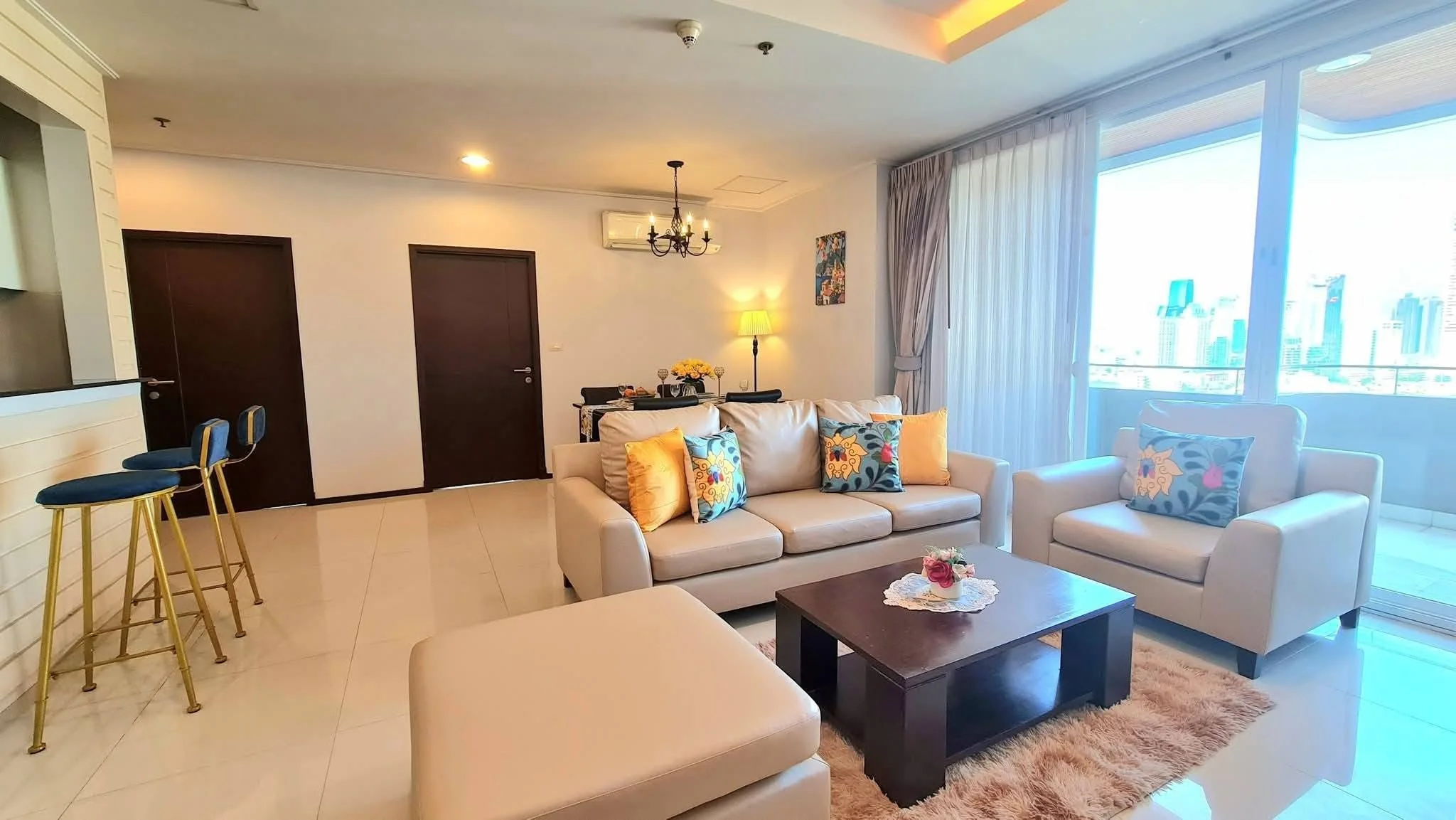2 Bedroom condo in Piyathip Place