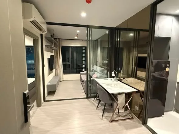 1 Bedroom condo in Life Asoke-Rama 9