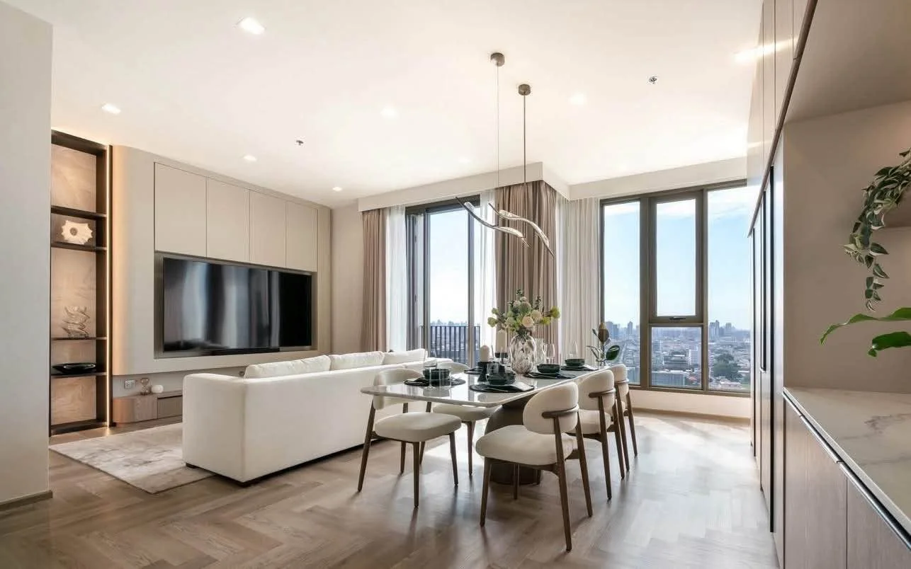 3 Bedroom condo in Rhythm Charoenkrung Pavillion