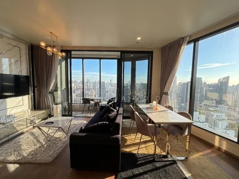 2 Bedroom condo in IDEO Q Sukhumvit 36