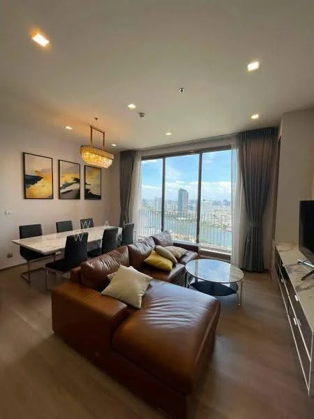 3 Bedroom condo in Rhythm Charoenkrung Pavillion