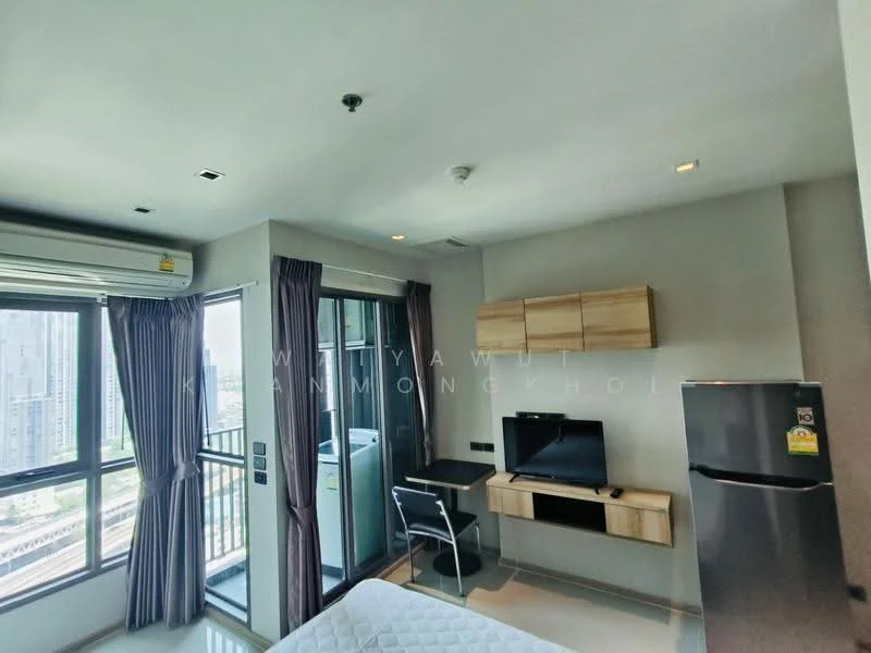 1 Bedroom condo in Whizdom Station Ratchada-Thapra
