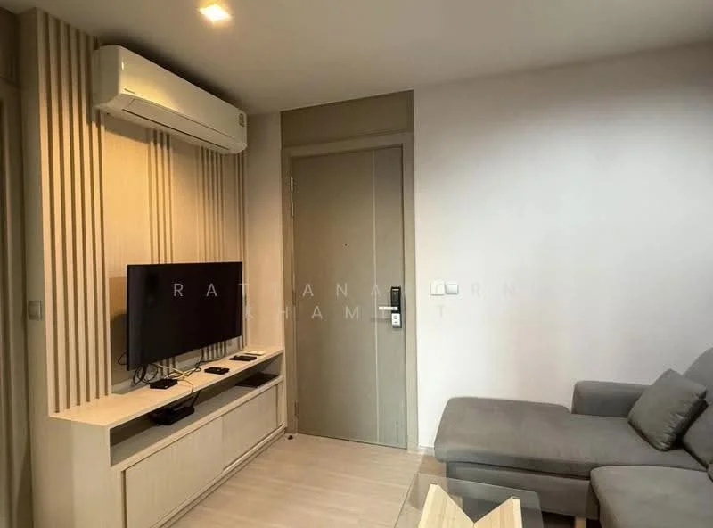 1 Bedroom condo in Life Asoke-Rama 9