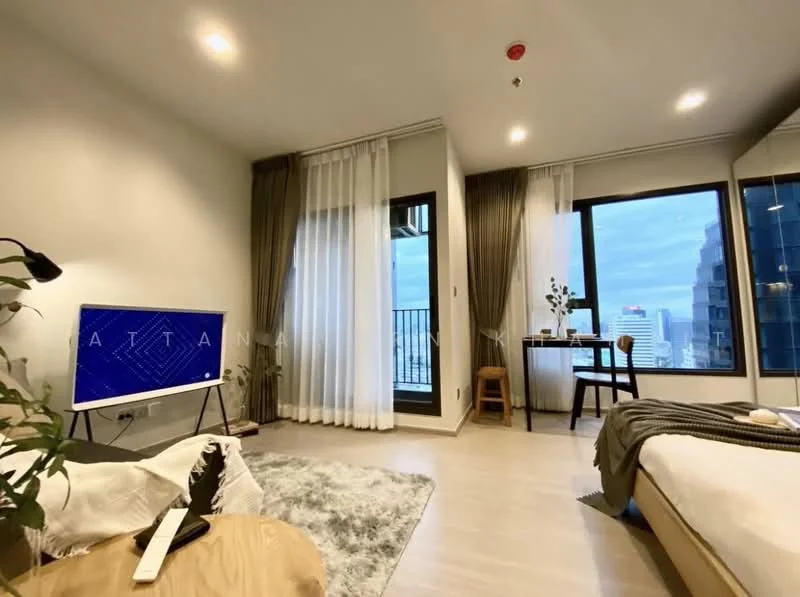 1 Bedroom condo in Life Asoke-Rama 9