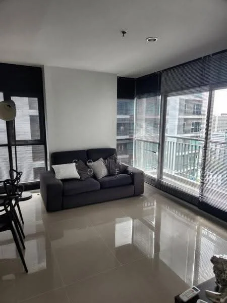 2 Bedroom condo in Aspire Rama 9