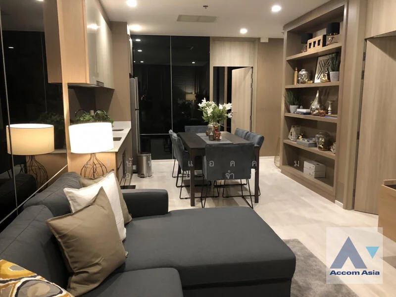 2 Bedroom condo in Noble Ploenchit