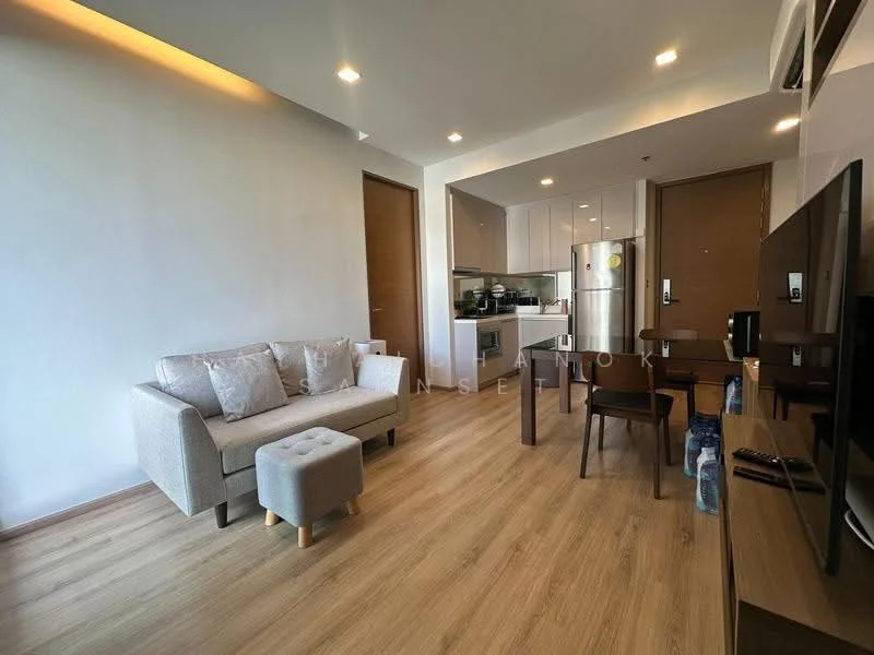 2 Bedroom condo in The Address Sathorn