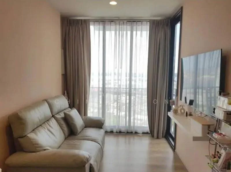 1 Bedroom condo in Oka Haus Sukhumvit 36