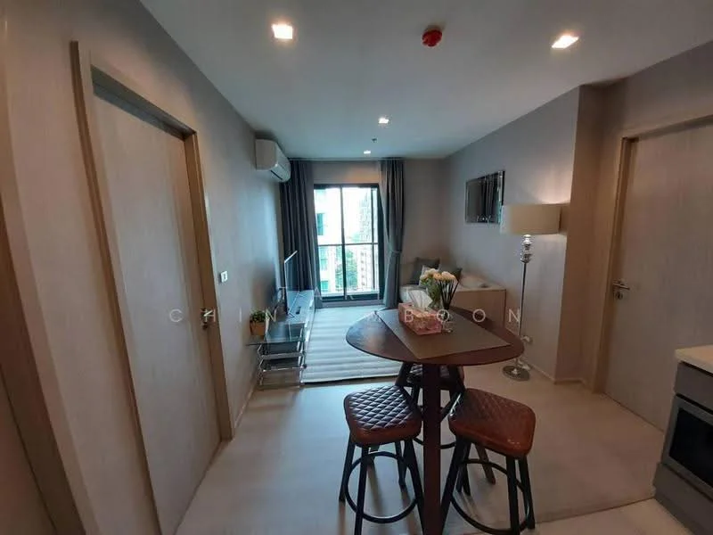 2 Bedroom condo in Rhythm Sukhumvit 36-38