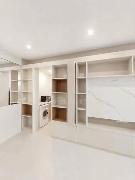 1 Bedroom condo in Manhattan Chidlom