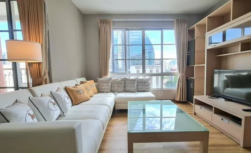 2 Bedroom condo in Citi Smart Sukhumvit 18