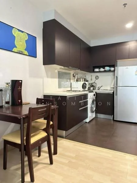 2 Bedroom condo in 59 Heritage
