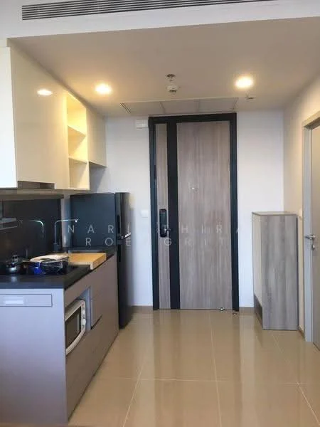 1 Bedroom condo in Oka Haus Sukhumvit 36