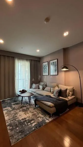 2 Bedroom condo in The Address Chidlom