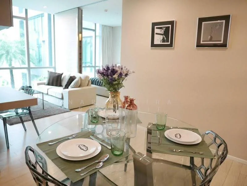 1 Bedroom condo in The Room Sukhumvit 21