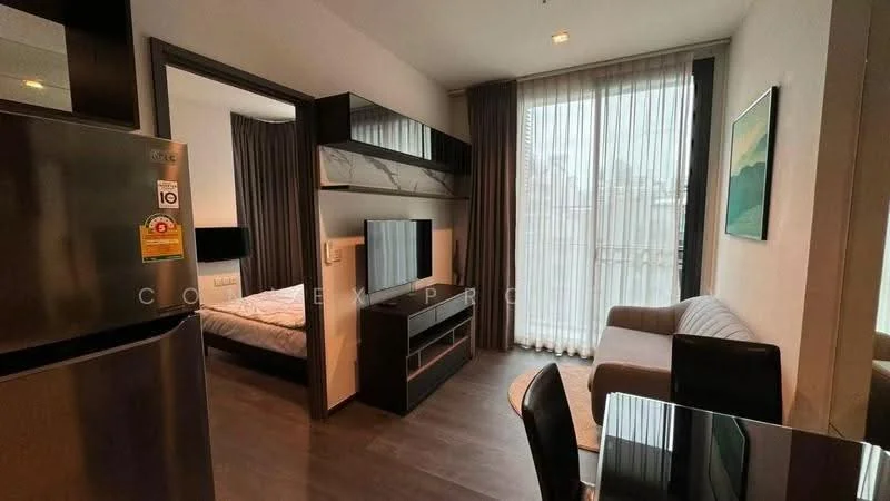 1 Bedroom condo in The Edge Sukhumvit 23