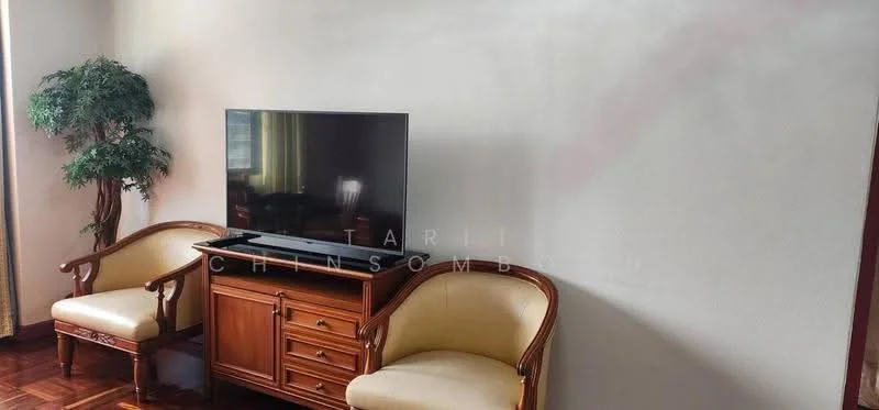 1 Bedroom condo in Omni Tower Sukhumvit Nana