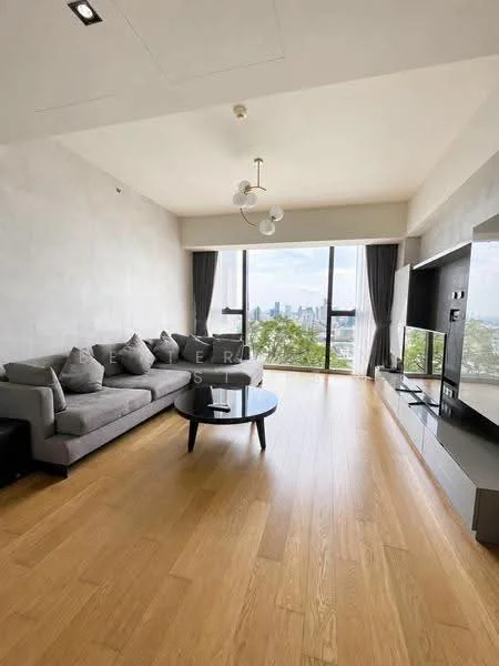 2 Bedroom condo in The Met Sathorn