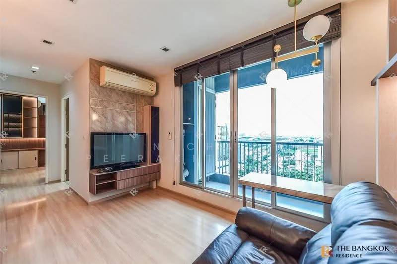 2 Bedroom condo in Rhythm Phahol-Ari