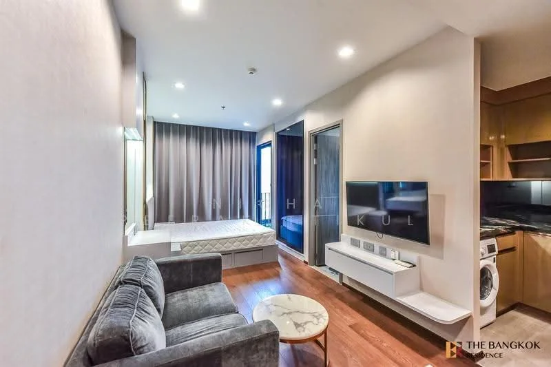 1 Bedroom condo in IDEO Q Victory