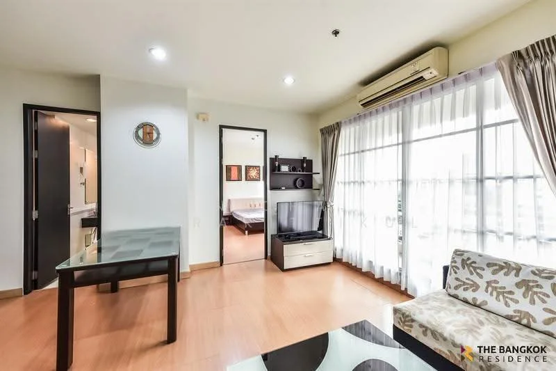 1 Bedroom condo in Baan Klang Krung Siam-Pathumwan