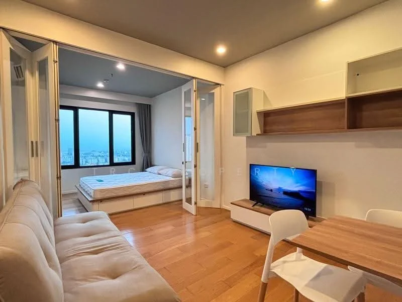 1 Bedroom condo in Blocs 77