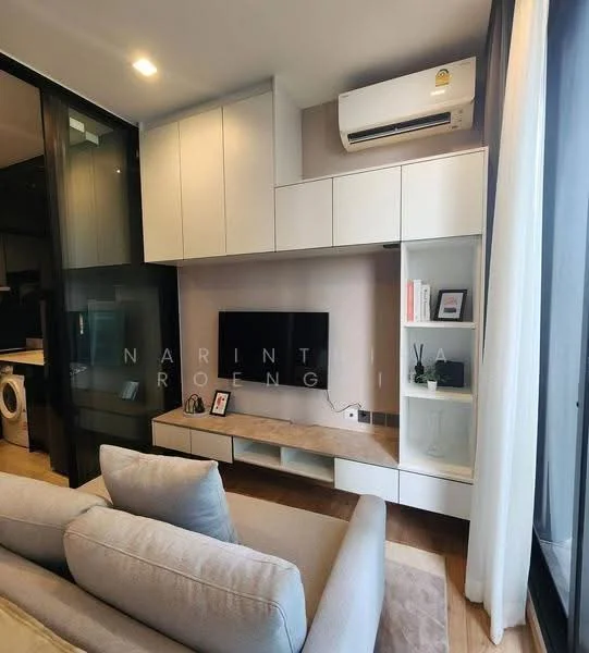 1 Bedroom condo in Noble Around Ari