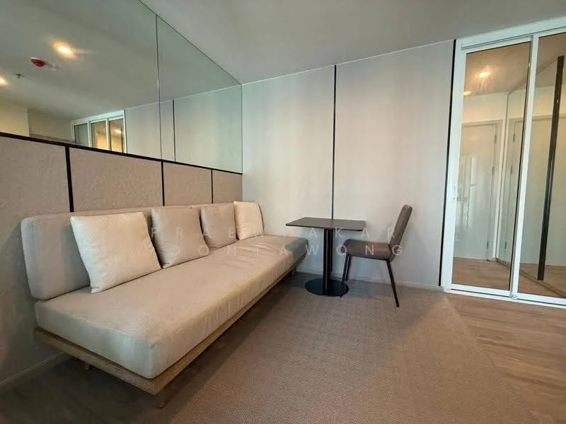 1 Bedroom condo in Regent Home Bangna