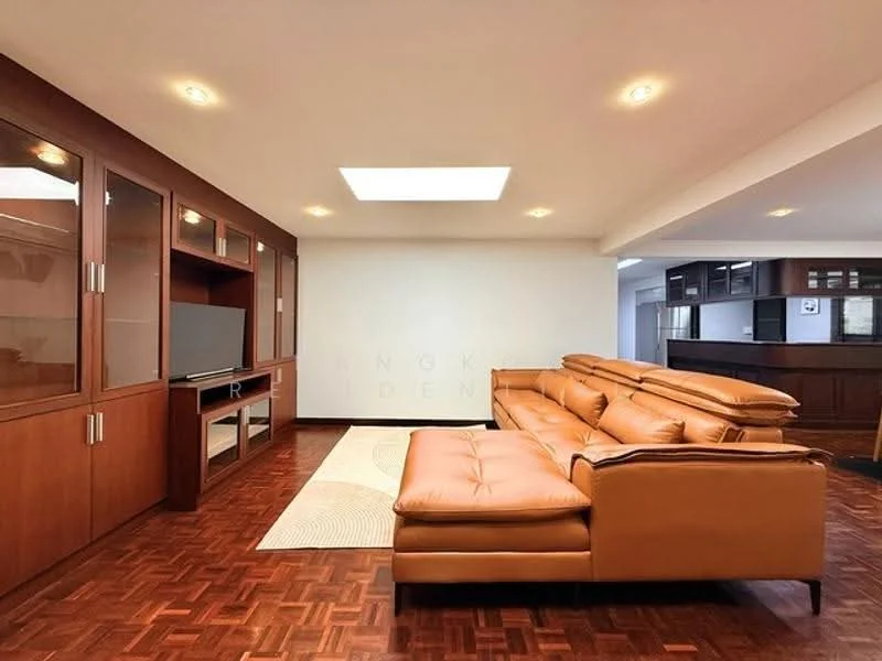 3 Bedroom condo in G.S. Housing