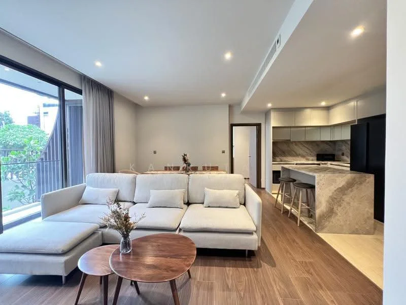 2 Bedroom condo in Via 61