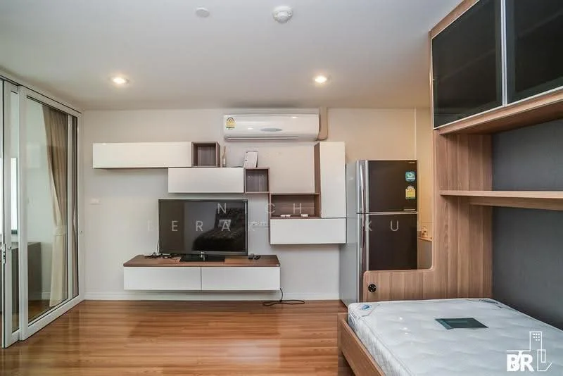 1 Bedroom condo in Chamchuri Square Residence
