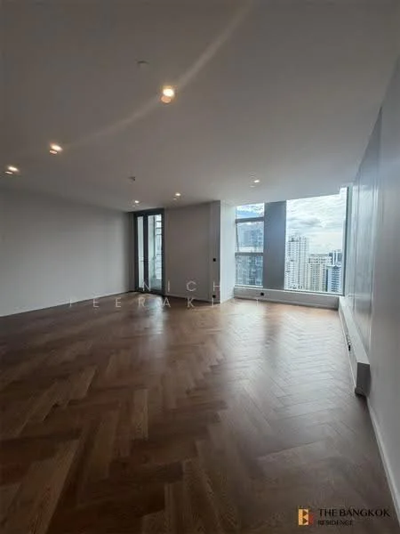 2 Bedroom condo in The Residences 38