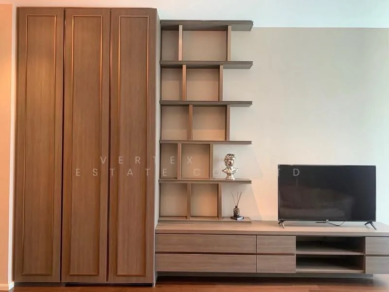2 Bedroom condo in The Diplomat 39