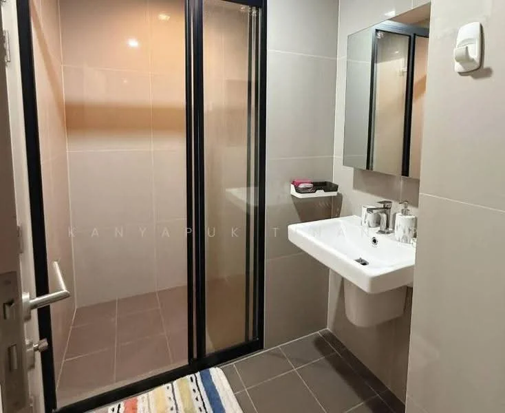 1 Bedroom condo in The Base Phetchaburi-Thonglor
