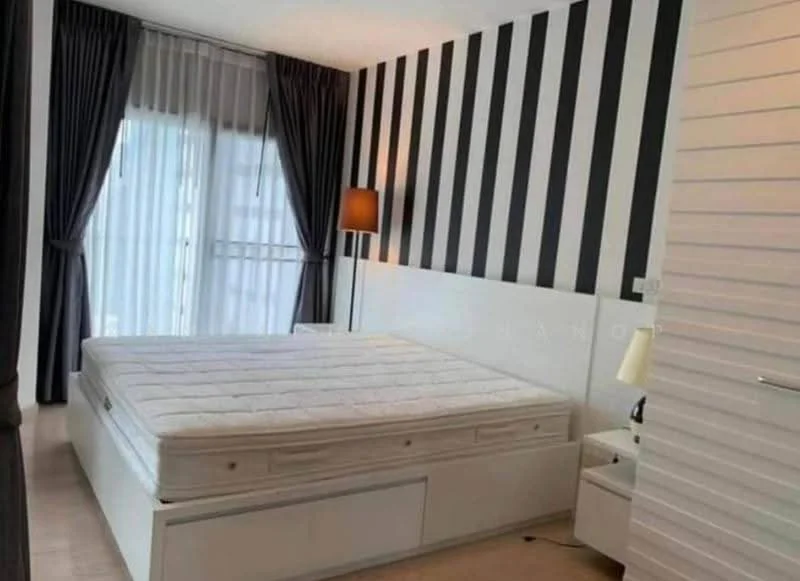 1 Bedroom condo in Noble Remix